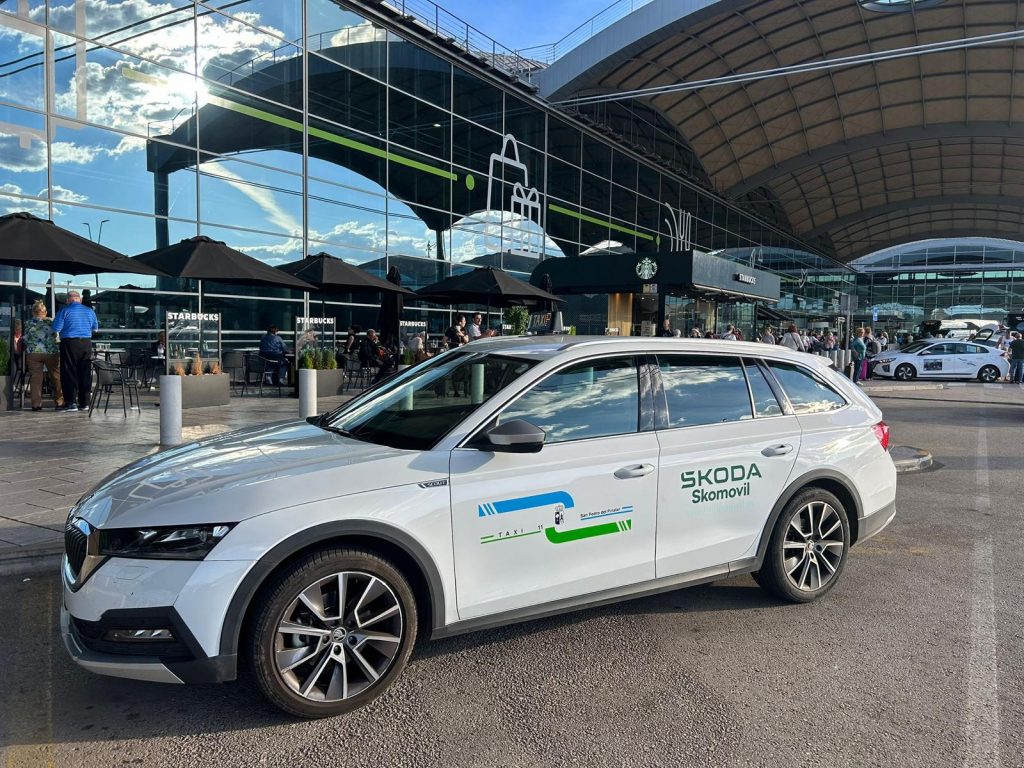 inicio taxipinatar.es