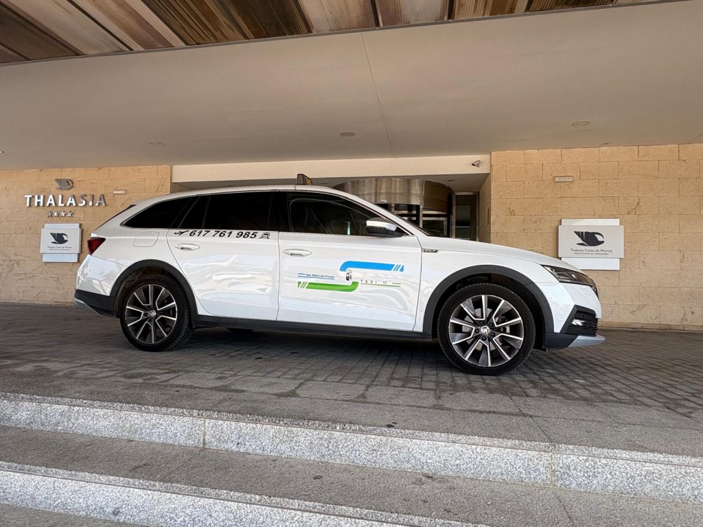 servicio taxi hoteles thalasia zona turistica taxipinatar.es